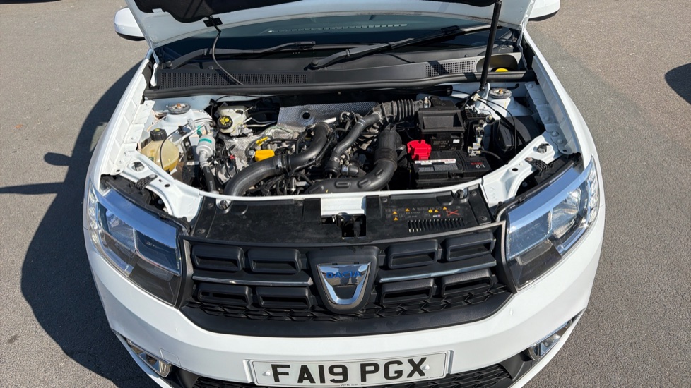 Dacia Sandero 0.9 TCe Comfort 5dr Petrol Hatchback - Image 8