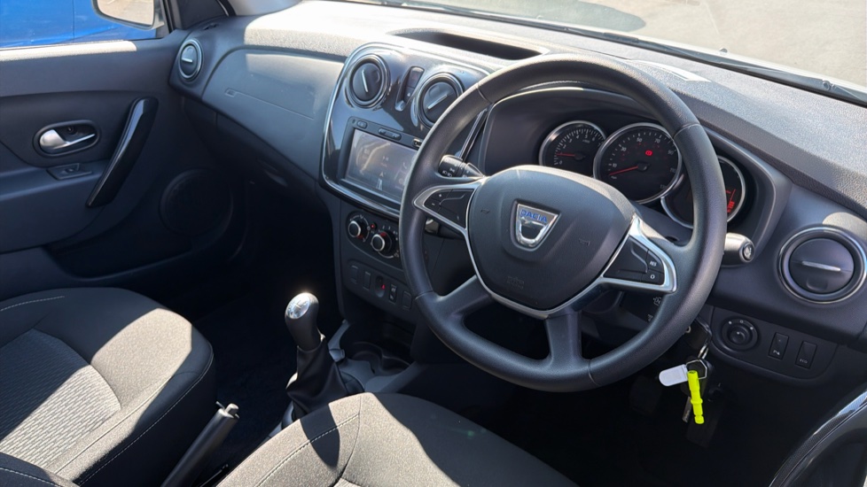 Dacia Sandero 0.9 TCe Comfort 5dr Petrol Hatchback - Image 11