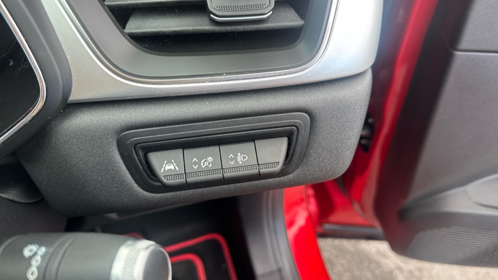 Renault Captur 1.5 dCi 95 Iconic 5dr Diesel Hatchback - Image 23