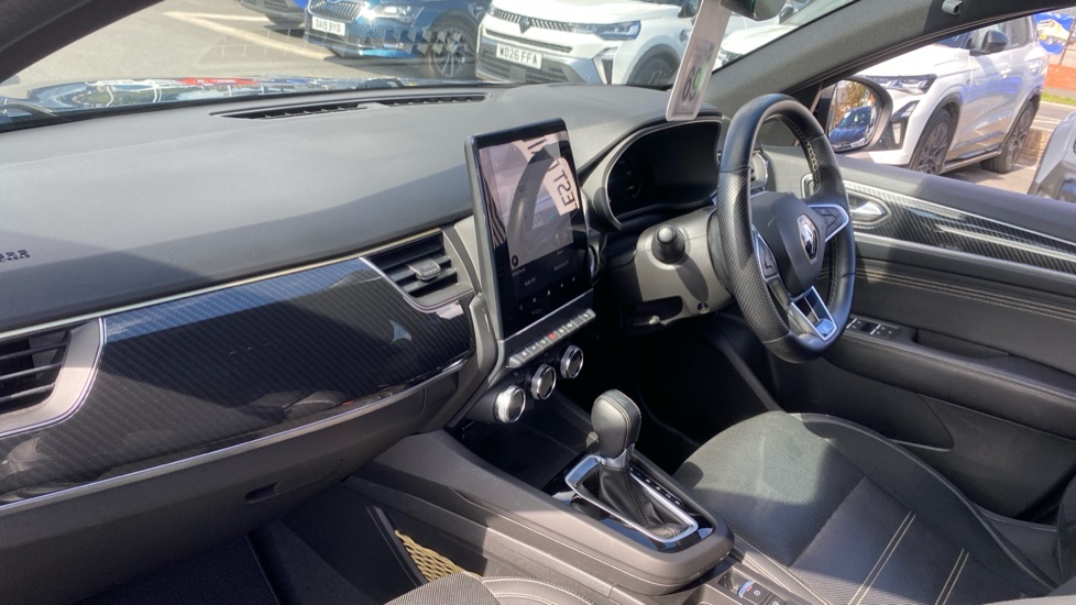 Renault Arkana 1.6 E-Tech full hybrid 145 Engineered 5dr Auto Hybrid Estate - Image 9