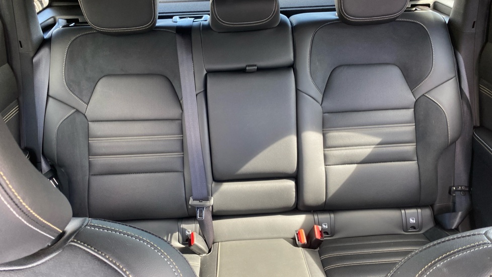 Renault Arkana 1.6 E-Tech full hybrid 145 Engineered 5dr Auto Hybrid Estate - Image 15