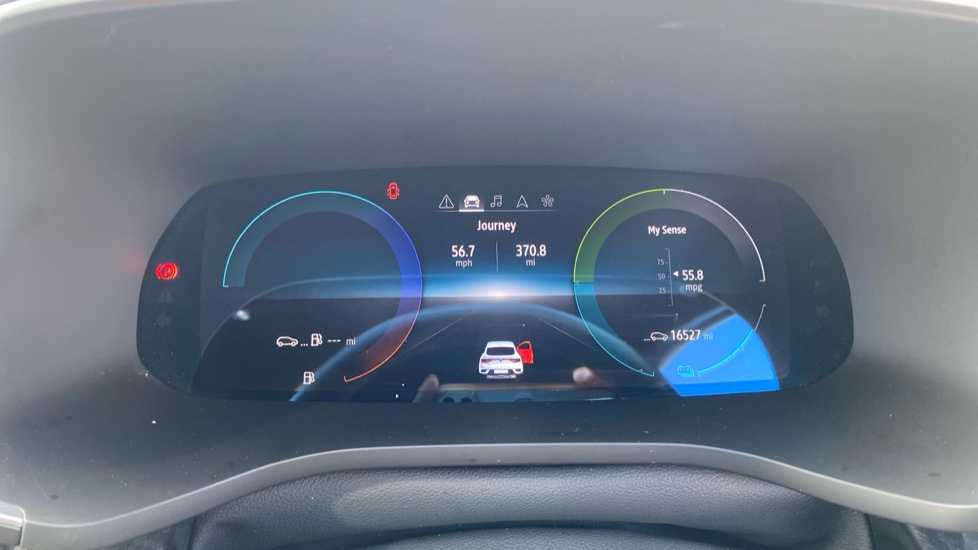 Renault Arkana 1.6 E-Tech full hybrid 145 Engineered 5dr Auto Hybrid Estate - Image 18