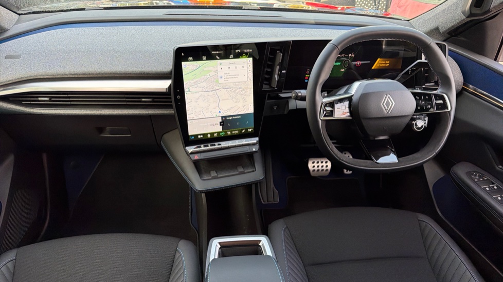 Renault Scenic E-Tech 160kW Techno Esprit Alpine 87kWh Long Range 5dr AT Electric Estate - Image 10