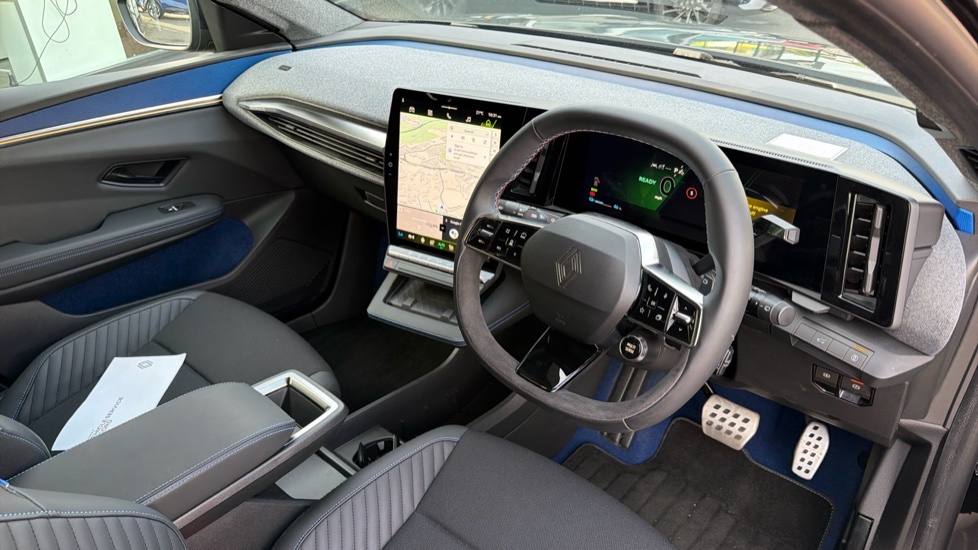 Renault Scenic E-Tech 160kW Techno Esprit Alpine 87kWh Long Range 5dr AT Electric Estate - Image 11