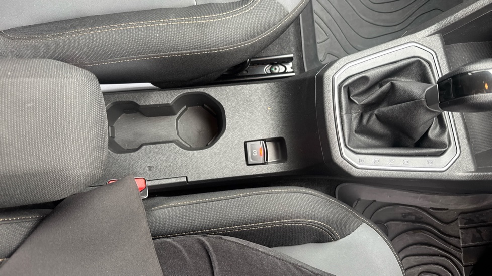 Dacia Jogger 1.6 HEV Extreme 5dr Auto Hybrid Estate - Image 36