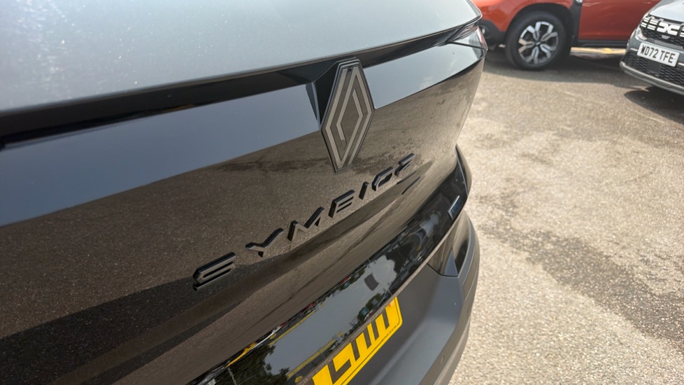 Renault Symbioz 1.6 E-Tech FHEV 145 Techno Esprit Alpine 5dr Auto Hybrid Estate - Image 22