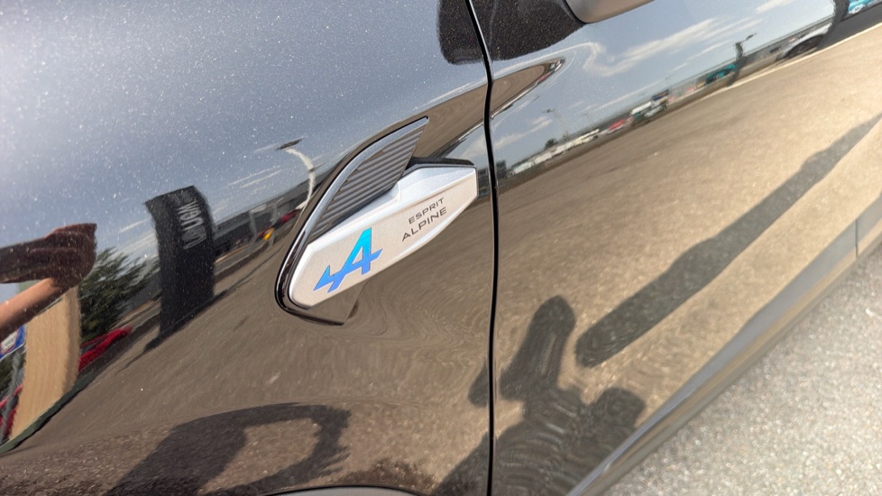 Renault Symbioz 1.6 E-Tech FHEV 145 Techno Esprit Alpine 5dr Auto Hybrid Estate - Image 29