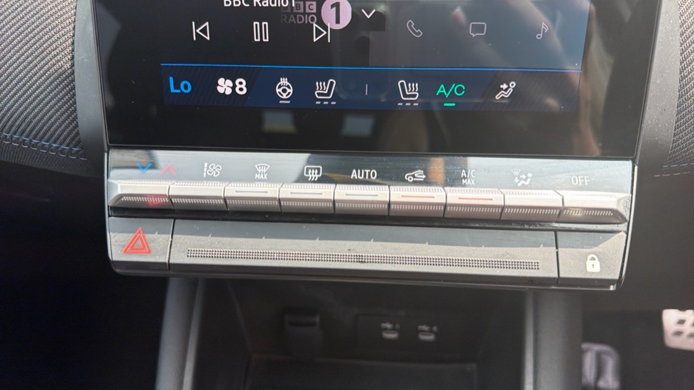 Renault Symbioz 1.6 E-Tech FHEV 145 Techno Esprit Alpine 5dr Auto Hybrid Estate - Image 35