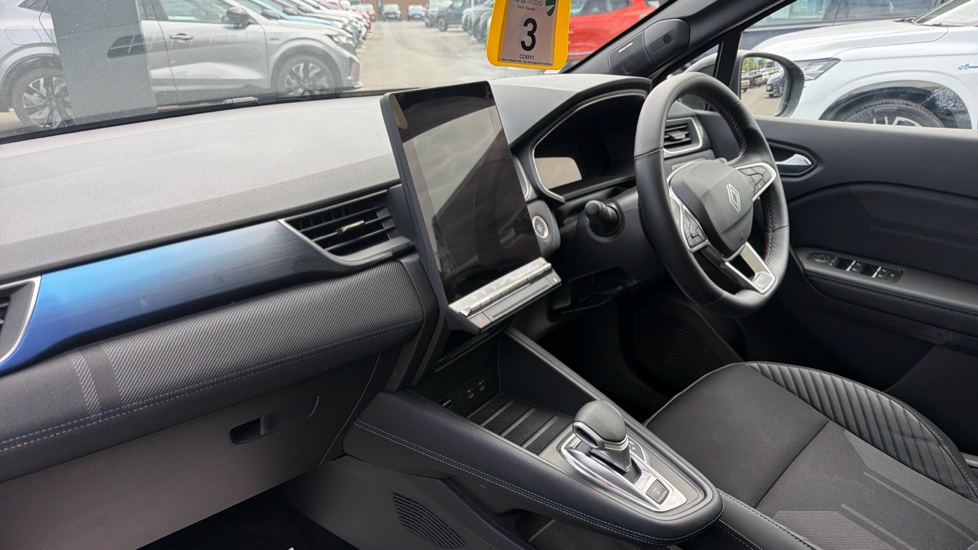 Renault Symbioz 1.6 E-Tech FHEV 145 Iconic Esprit Alpine 5dr Auto Hybrid Estate - Image 9