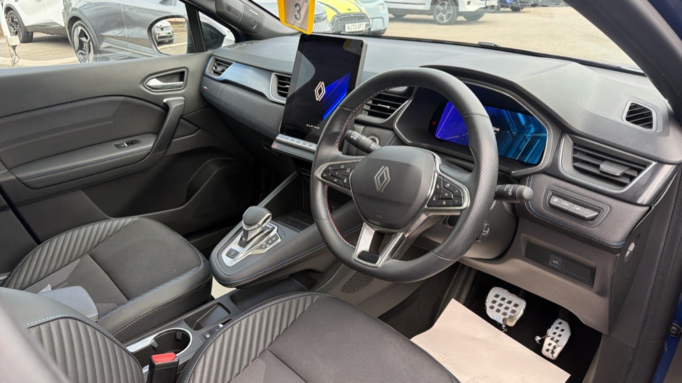 Renault Symbioz 1.6 E-Tech FHEV 145 Iconic Esprit Alpine 5dr Auto Hybrid Estate - Image 11