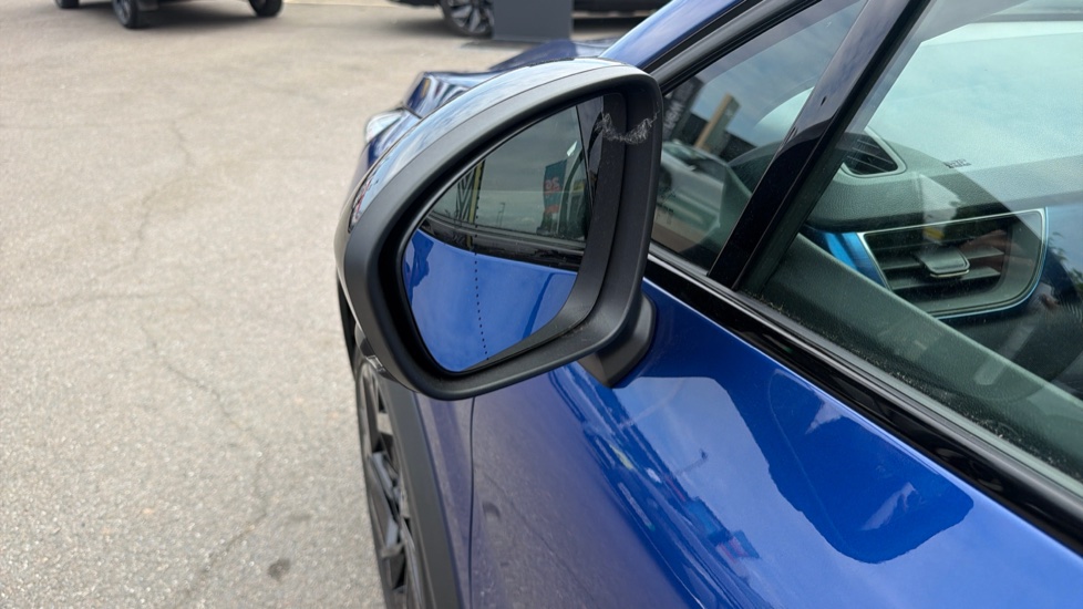 Renault Symbioz 1.6 E-Tech FHEV 145 Iconic Esprit Alpine 5dr Auto Hybrid Estate - Image 29