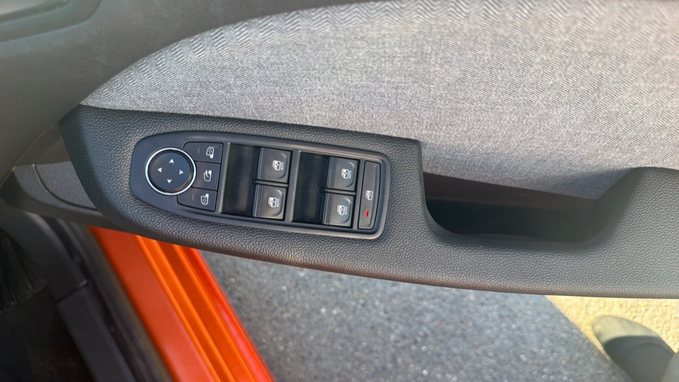 Renault Clio 1.6 E-TECH full hybrid 145 Techno 5dr Auto Hybrid Hatchback - Image 21