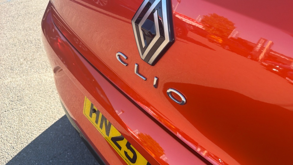 Renault Clio 1.6 E-TECH full hybrid 145 Techno 5dr Auto Hybrid Hatchback - Image 28