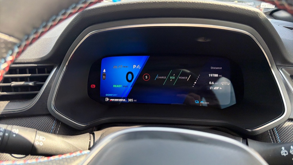 Renault Symbioz 1.6 E-Tech FHEV 145 Techno Esprit Alpine 5dr Auto Hybrid Estate - Image 18