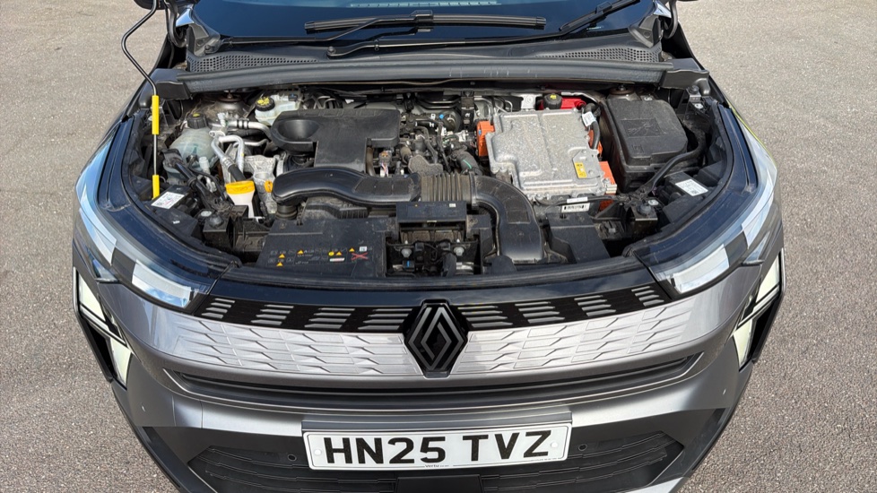 Renault Symbioz 1.6 E-Tech FHEV 145 Techno Esprit Alpine 5dr Auto Hybrid Estate - Image 8
