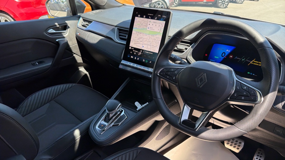 Renault Symbioz 1.6 E-Tech FHEV 145 Techno Esprit Alpine 5dr Auto Hybrid Estate - Image 11