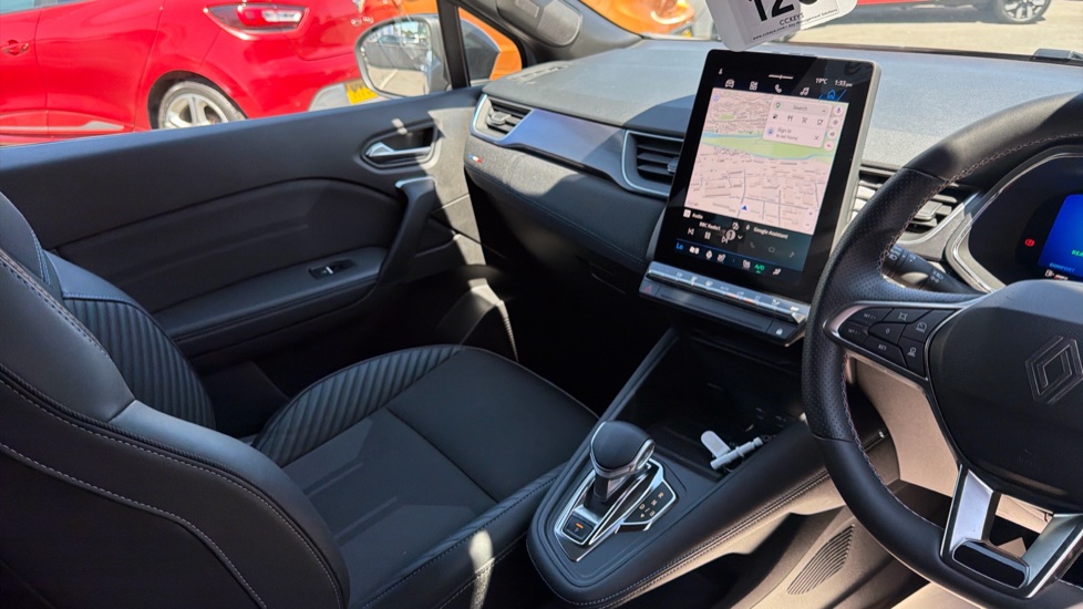 Renault Symbioz 1.6 E-Tech FHEV 145 Techno Esprit Alpine 5dr Auto Hybrid Estate - Image 14