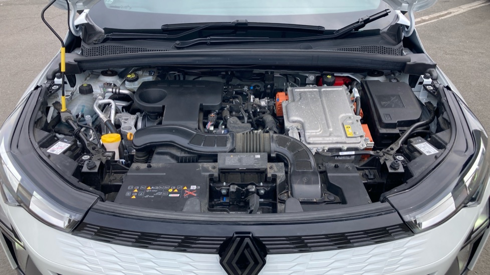 Renault Symbioz 1.6 E-Tech FHEV 145 Techno Esprit Alpine 5dr Auto Hybrid Estate - Image 8