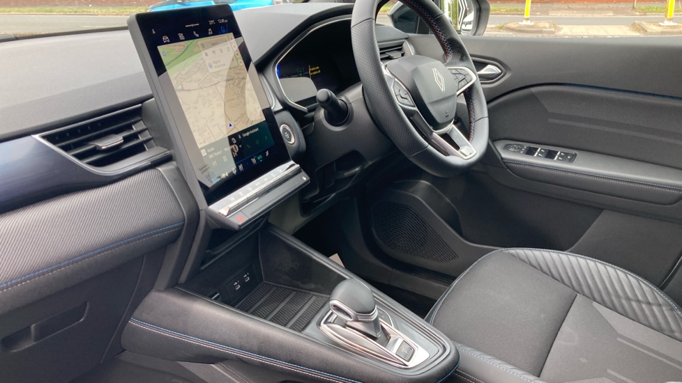 Renault Symbioz 1.6 E-Tech FHEV 145 Techno Esprit Alpine 5dr Auto Hybrid Estate - Image 9