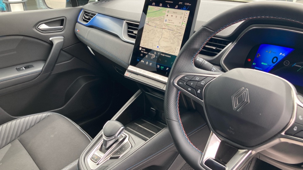 Renault Symbioz 1.6 E-Tech FHEV 145 Techno Esprit Alpine 5dr Auto Hybrid Estate - Image 11