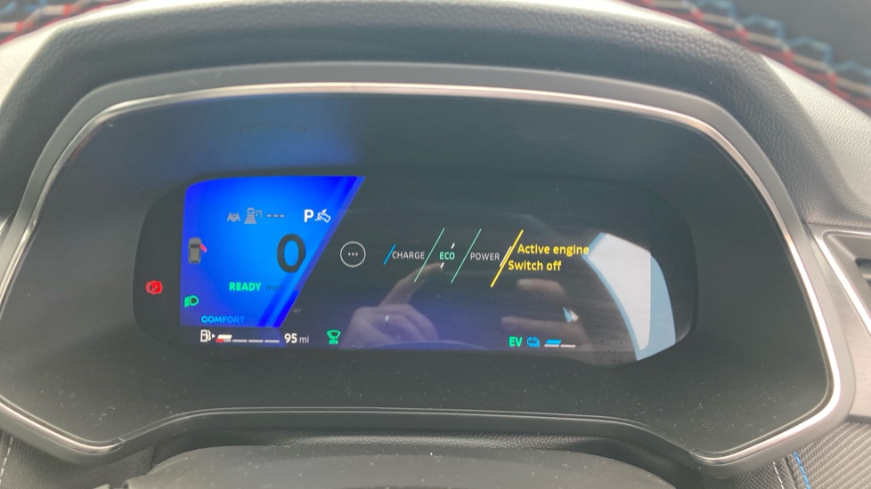 Renault Symbioz 1.6 E-Tech FHEV 145 Techno Esprit Alpine 5dr Auto Hybrid Estate - Image 18