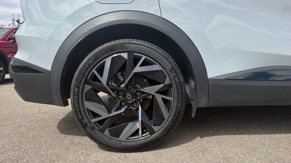Renault Symbioz 1.6 E-Tech FHEV 145 Techno Esprit Alpine 5dr Auto Hybrid Estate - Image 7
