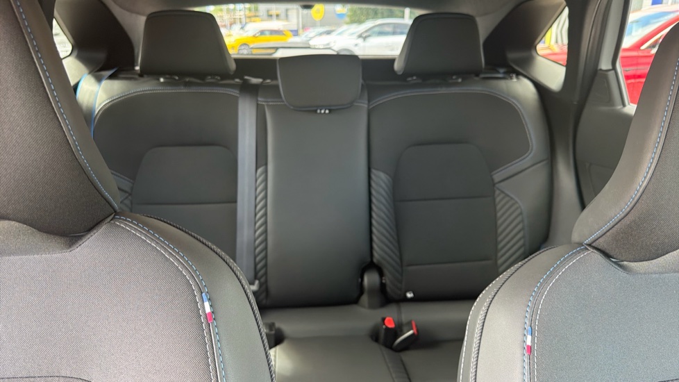 Renault Symbioz 1.6 E-Tech FHEV 145 Techno Esprit Alpine 5dr Auto Hybrid Estate - Image 15