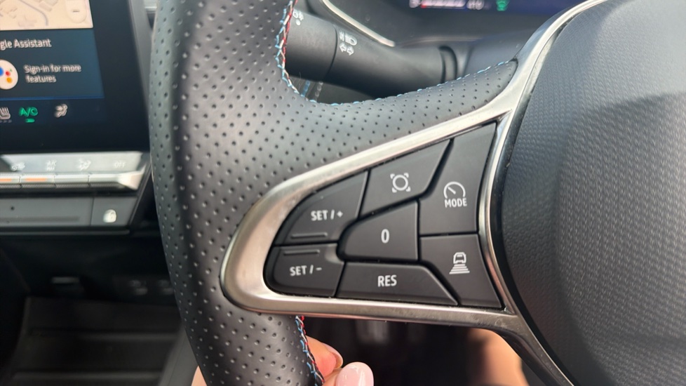 Renault Symbioz 1.6 E-Tech FHEV 145 Techno Esprit Alpine 5dr Auto Hybrid Estate - Image 34