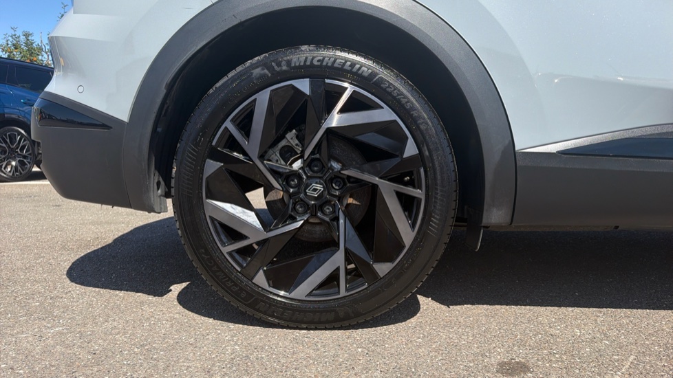 Renault Symbioz 1.6 E-Tech FHEV 145 Techno Esprit Alpine 5dr Auto Hybrid Estate - Image 7