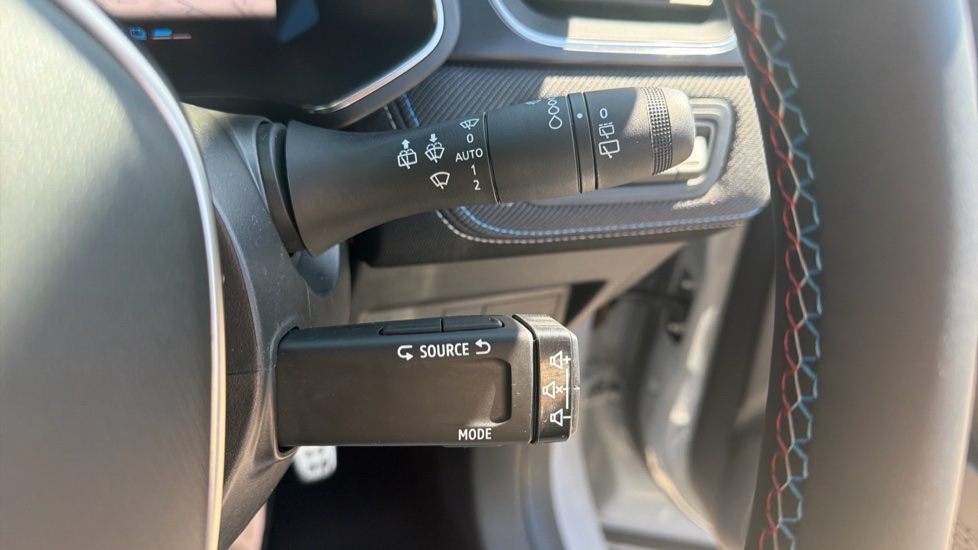 Renault Symbioz 1.6 E-Tech FHEV 145 Techno Esprit Alpine 5dr Auto Hybrid Estate - Image 24