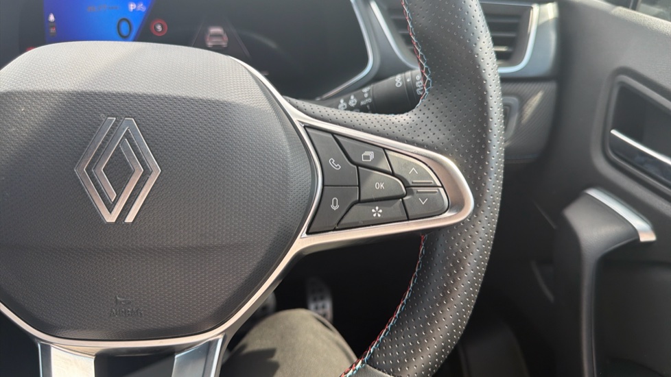 Renault Symbioz 1.6 E-Tech FHEV 145 Techno Esprit Alpine 5dr Auto Hybrid Estate - Image 22