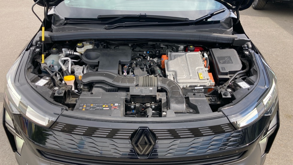 Renault Symbioz 1.6 E-Tech FHEV 145 Techno Esprit Alpine 5dr Auto Hybrid Estate - Image 8