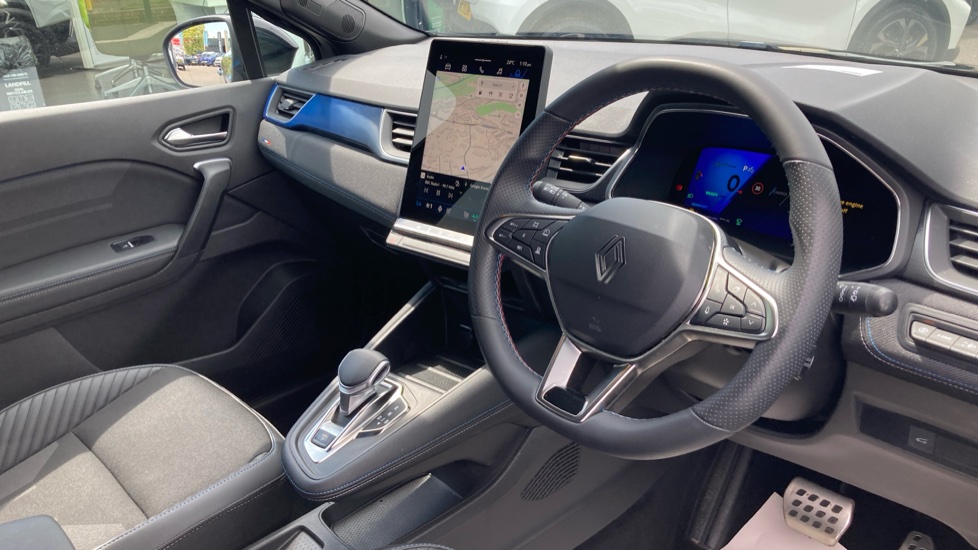 Renault Symbioz 1.6 E-Tech FHEV 145 Techno Esprit Alpine 5dr Auto Hybrid Estate - Image 11