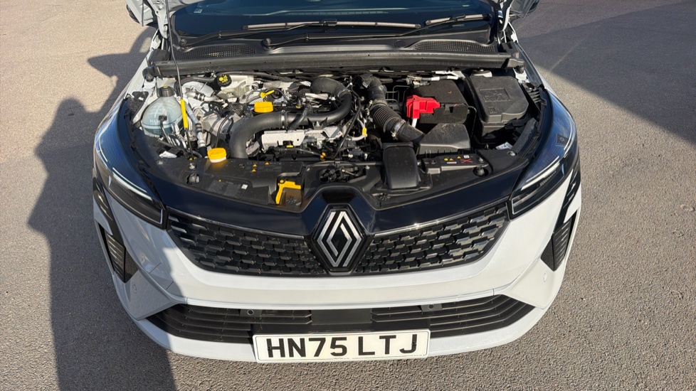Renault Clio 1.0 TCe 90 Techno 5dr Petrol Hatchback - Image 8