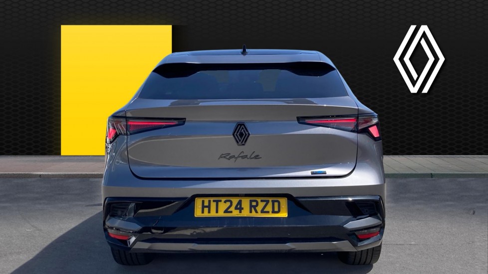 Renault Rafale E-Tech FHEV Iconic Esprit Alpine 5dr Auto 4C Hybrid Estate - Image 6