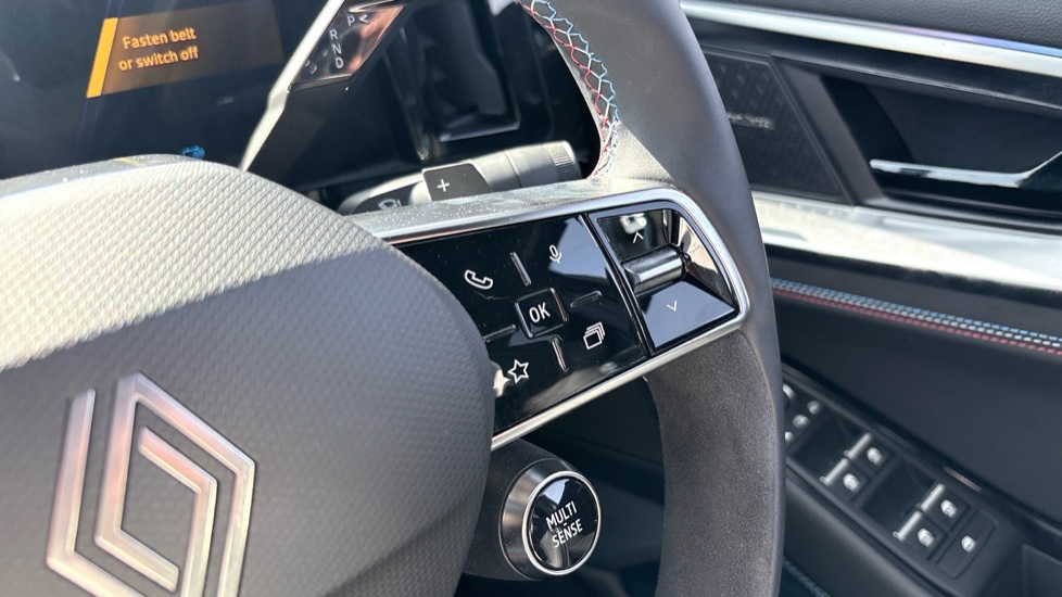 Renault Rafale E-Tech FHEV Iconic Esprit Alpine 5dr Auto 4C Hybrid Estate - Image 22