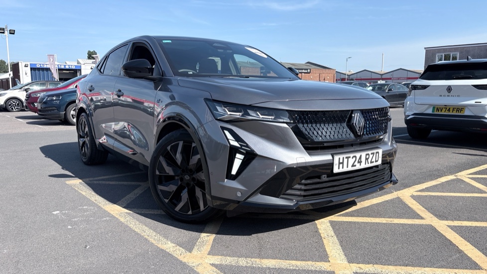 Renault Rafale E-Tech FHEV Iconic Esprit Alpine 5dr Auto 4C Hybrid Estate - Image 32