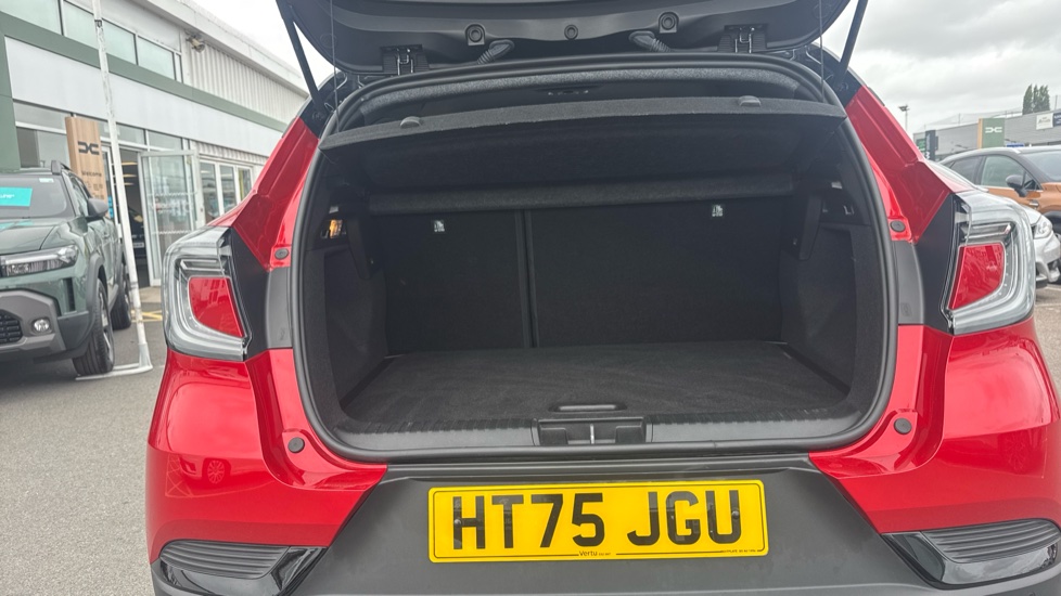 Renault Captur 1.2 TCE 115 Esprit Alpine 5dr Petrol Hatchback - Image 4