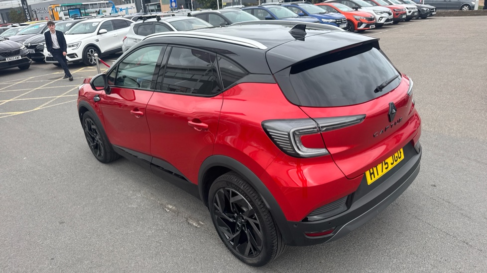 Renault Captur 1.2 TCE 115 Esprit Alpine 5dr Petrol Hatchback - Image 23