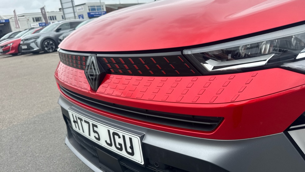 Renault Captur 1.2 TCE 115 Esprit Alpine 5dr Petrol Hatchback - Image 26