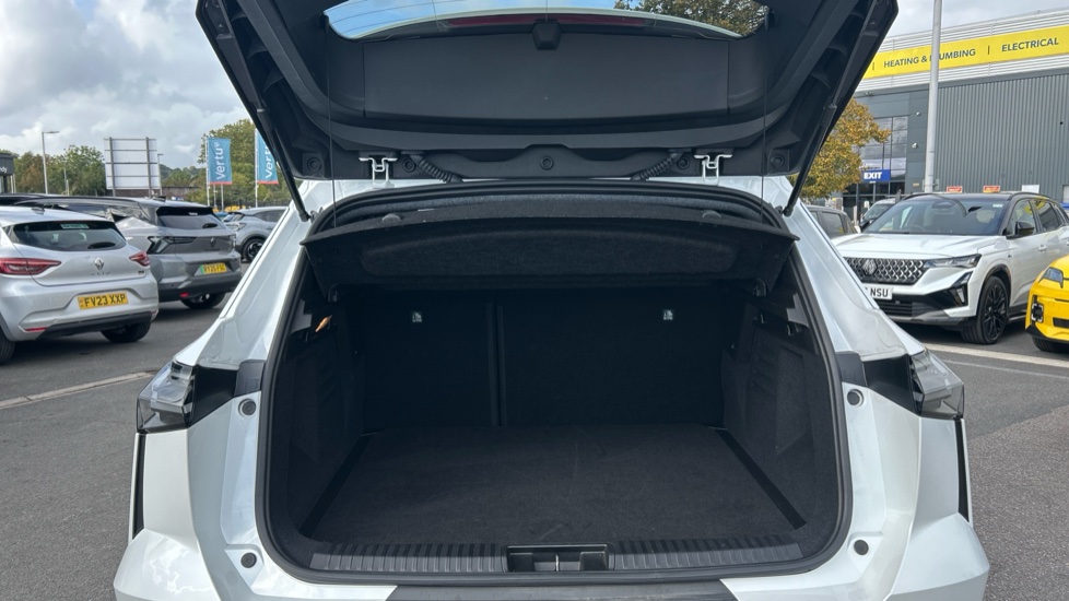 Renault Symbioz 1.8 E-Tech FHEV 160 Techno 5dr Auto Hybrid Estate - Image 4