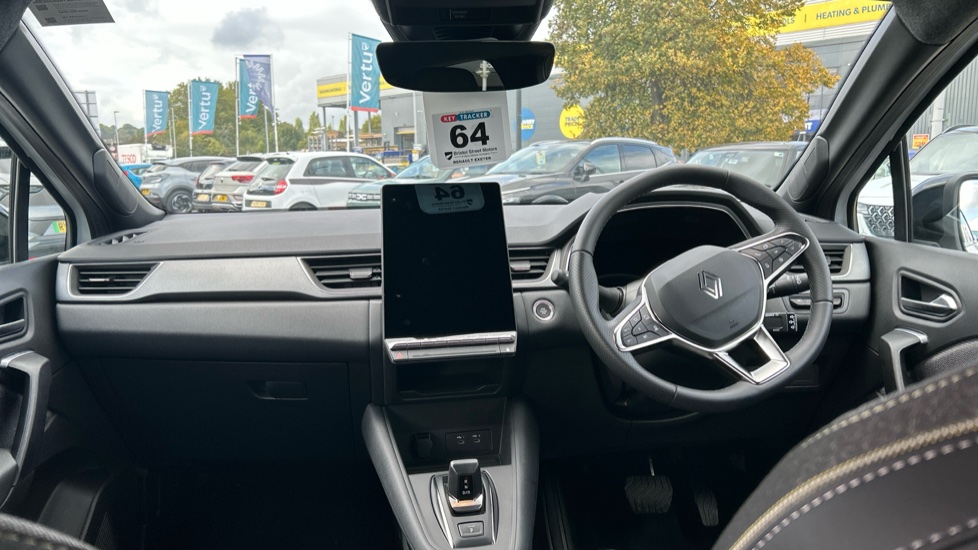 Renault Symbioz 1.8 E-Tech FHEV 160 Techno 5dr Auto Hybrid Estate - Image 10