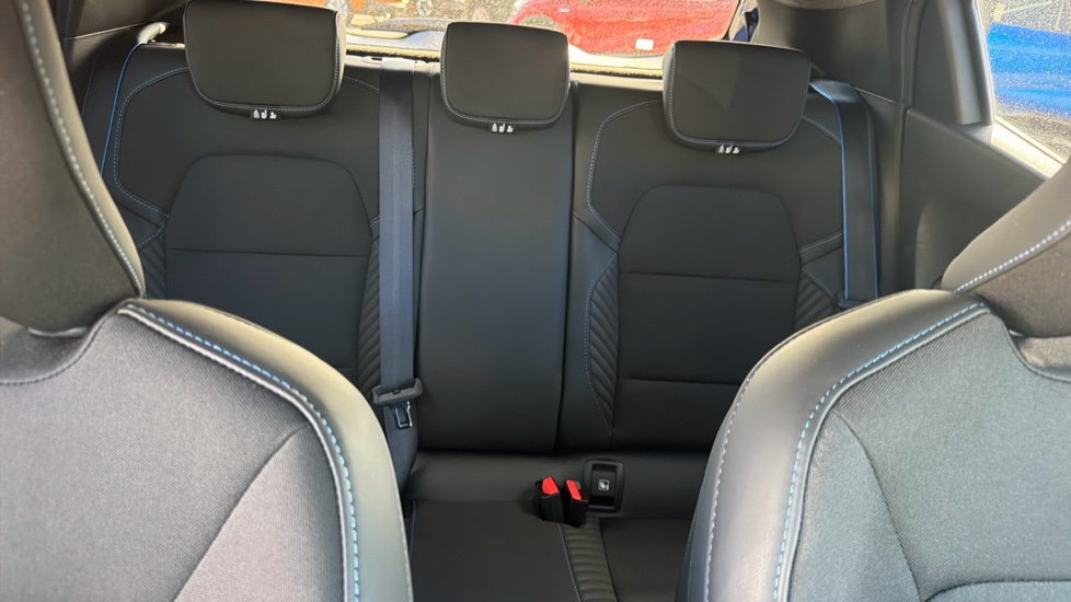 Renault Clio 1.0 TCe 90 Esprit Alpine 5dr Petrol Hatchback - Image 15
