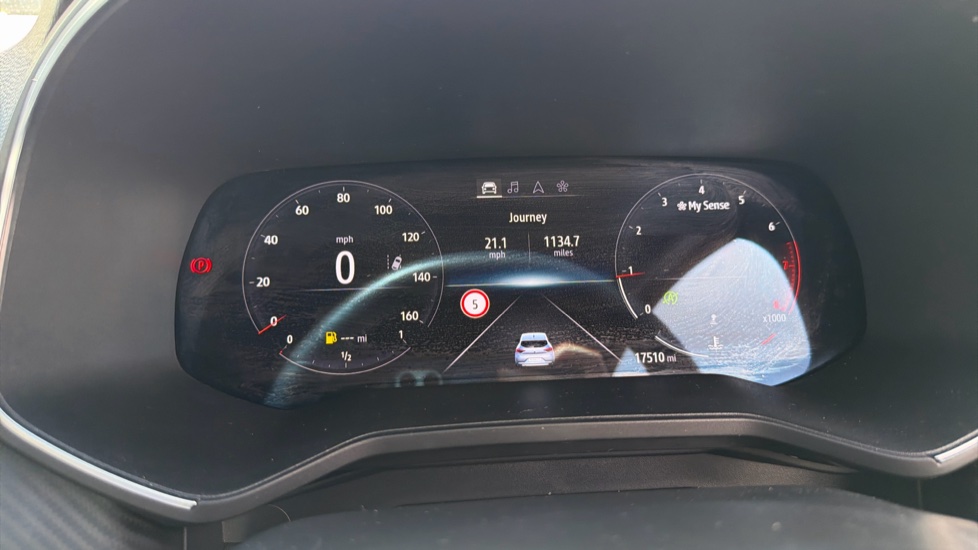 Renault Clio 1.0 TCe 90 RS Line 5dr Petrol Hatchback - Image 18