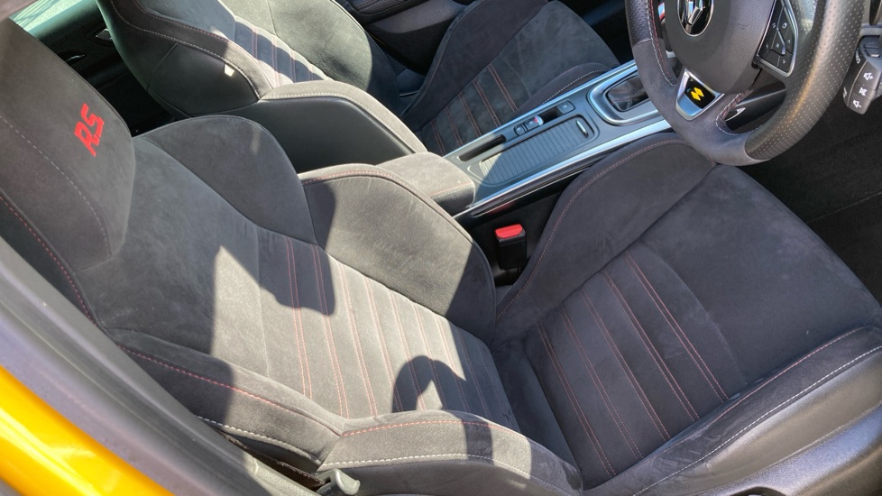 Renault Megane R.S. 1.8 300 Trophy 5dr Auto Petrol Hatchback - Image 39