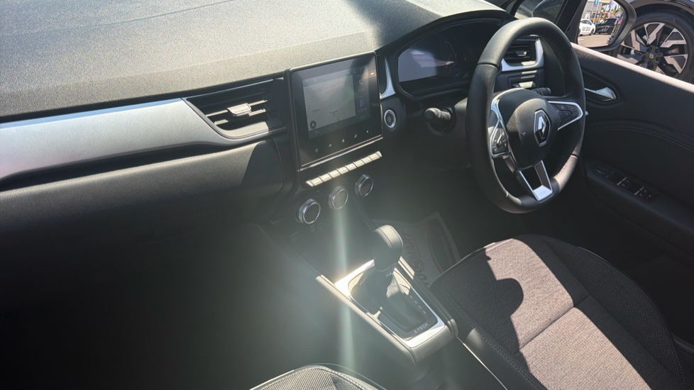 Renault Captur 1.6 E-Tech full hybrid 145 Techno 5dr Auto Hybrid Hatchback - Image 9