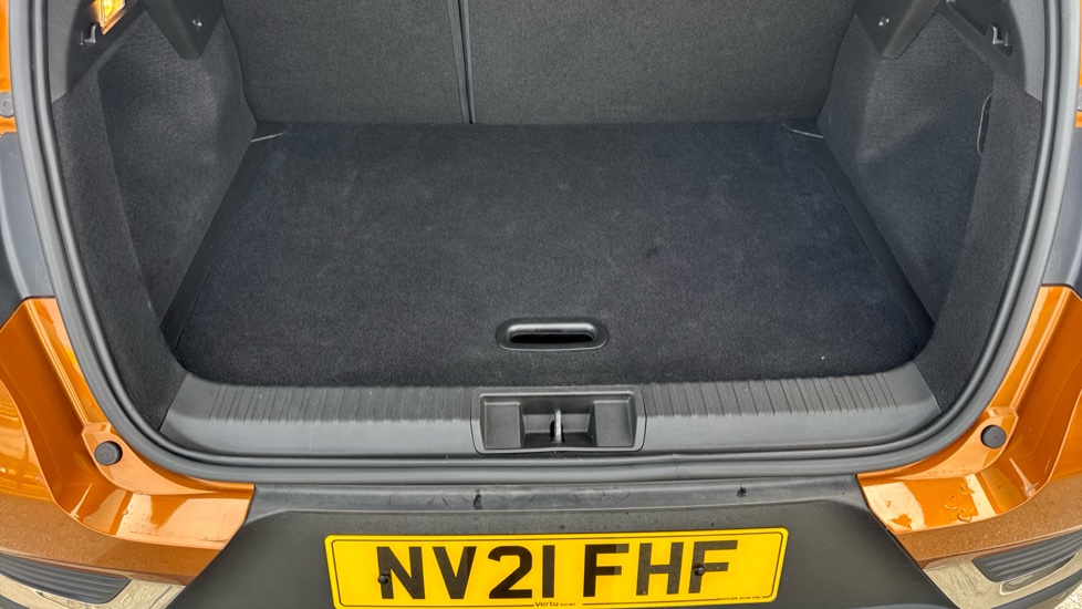 Renault Captur 1.3 TCE 130 S Edition 5dr Petrol Hatchback - Image 25