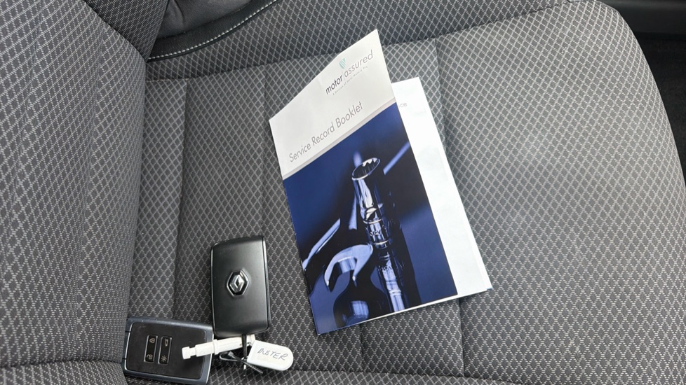Renault Arkana 1.6 E-Tech full hybrid 145 Techno 5dr Auto Hybrid Estate - Image 19
