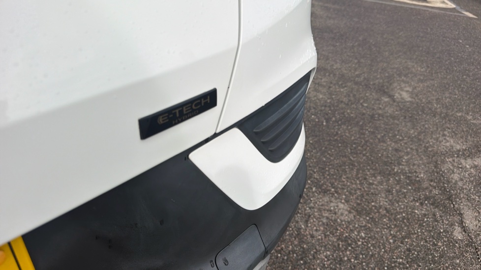 Renault Arkana 1.6 E-Tech full hybrid 145 Techno 5dr Auto Hybrid Estate - Image 36