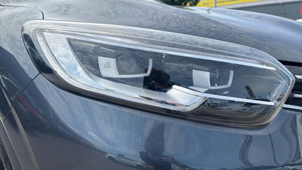 Renault Kadjar 1.3 TCE S Edition 5dr Petrol Hatchback - Image 26